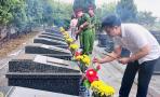 Lãnh đạo xã Nghĩa Thọ viếng nghĩa trang liệt sĩ nhân kỷ niệm 78 năm ngày Thương binh - Liệt sĩ